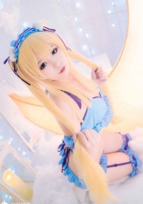 欧美古典泡泡袖服装_高清手机在线看