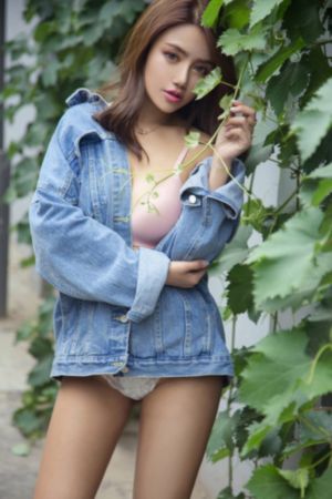 韩国美女激情视频一区二区_超清影视在线观看