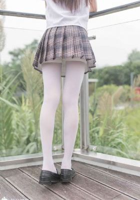 欧美时尚女装搭配图片_720在线观看完整版