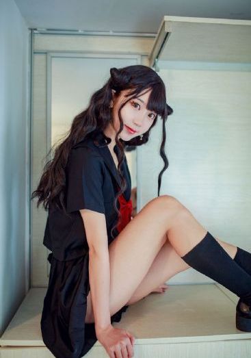 欧美时尚孕妇街拍秋冬_国语版全集
