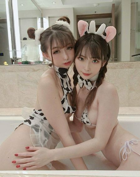 日韩精品成人色亚洲成人色_在线观看免费版