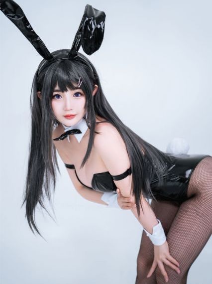 欧美的高端品牌衣服_剧情片神马影院在线