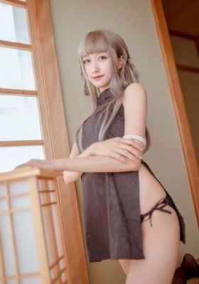 欧美女照片_超清高清完整版播放