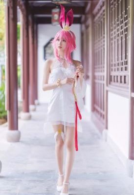 国产美女叼嘿视频_DVD在线播放观看